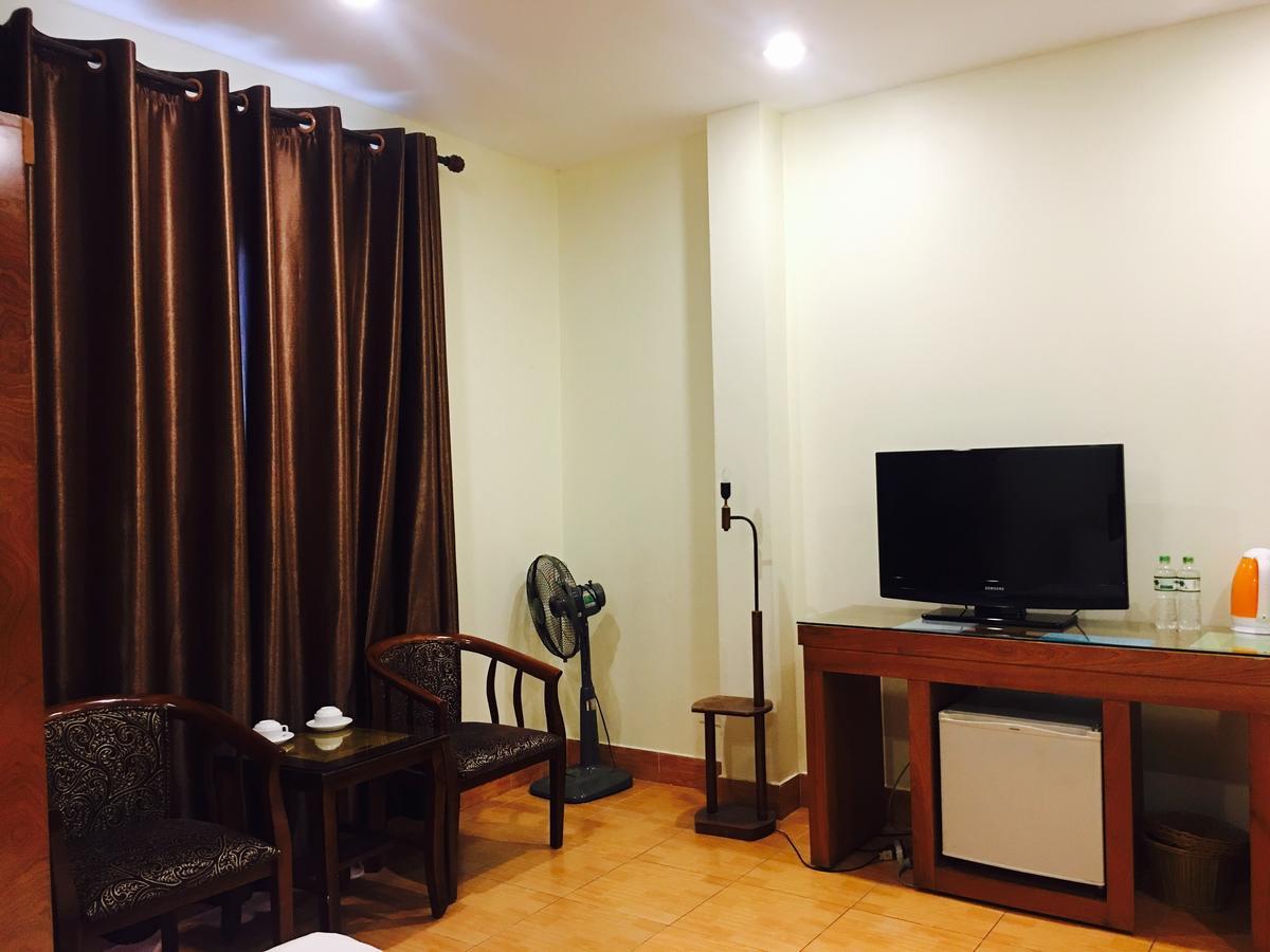 Saigon Palace Tran Quoc Hoan Hotel Hanoi Exterior foto